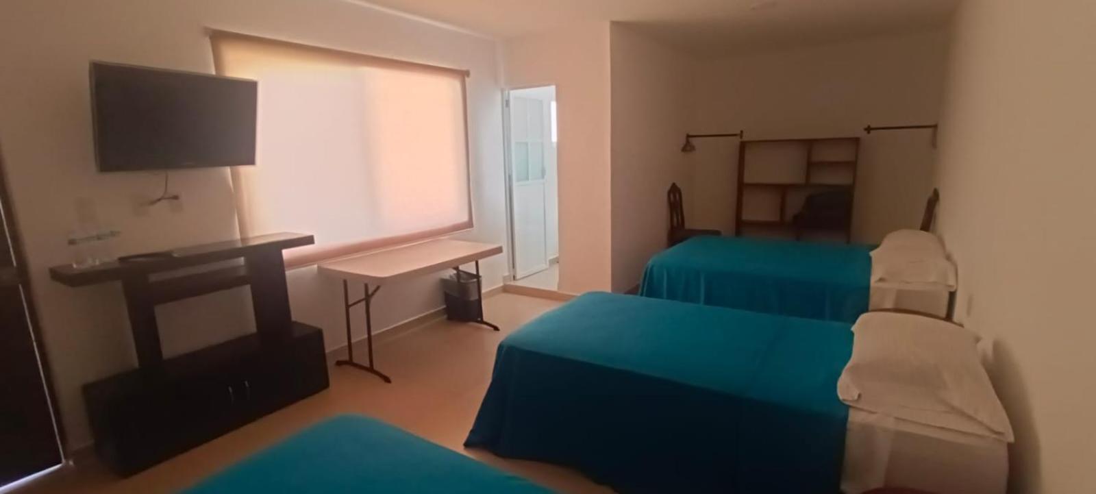 Estancia Santa Fe Celaya  Zimmer foto